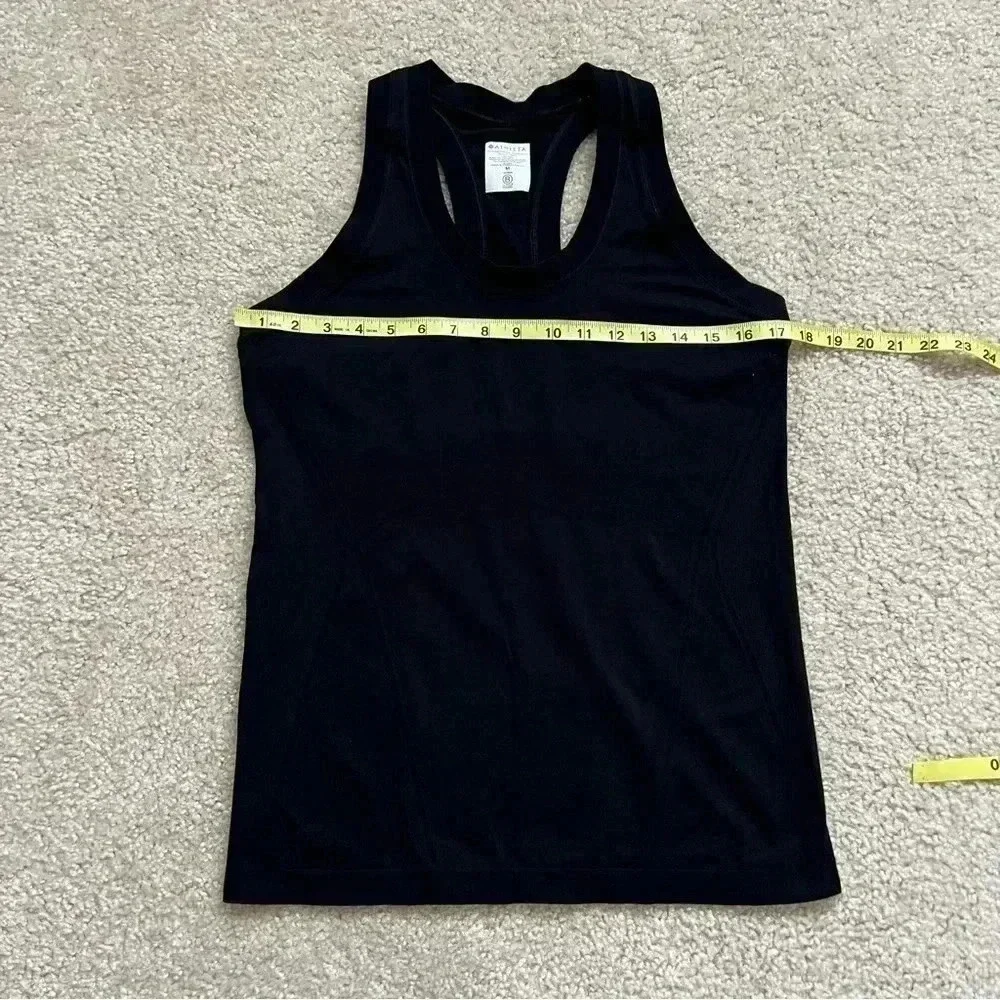 ATHLETA Momentum Seamless Tank Top Women’s Size Medium Black #530501 $59 Active